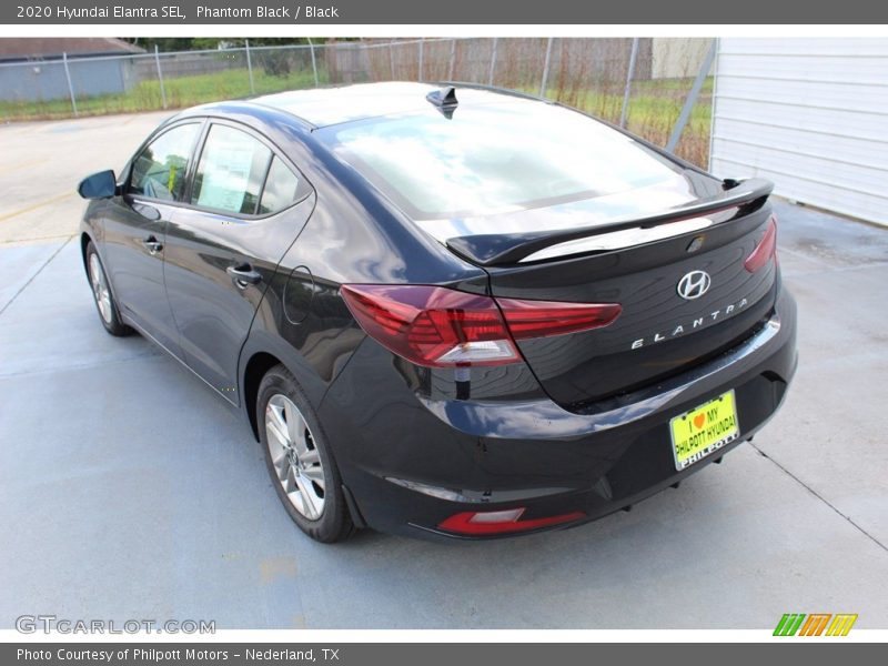 Phantom Black / Black 2020 Hyundai Elantra SEL