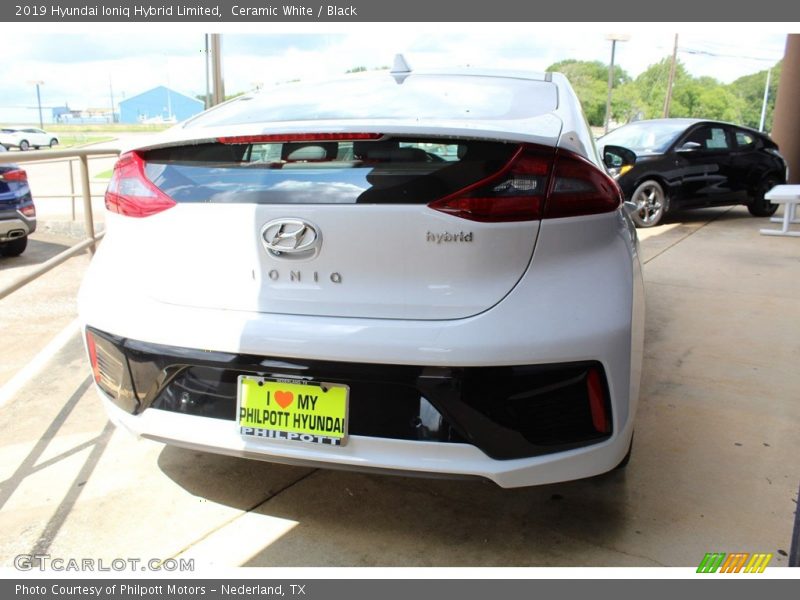 Ceramic White / Black 2019 Hyundai Ioniq Hybrid Limited