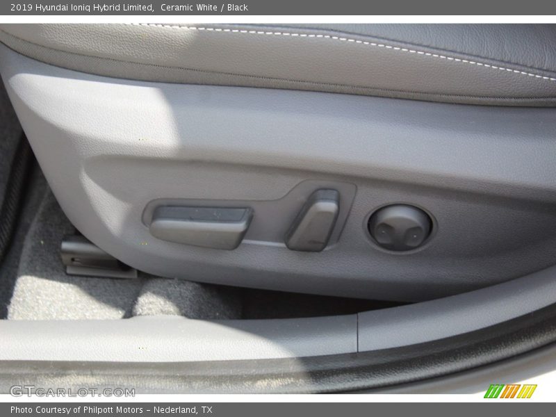 Ceramic White / Black 2019 Hyundai Ioniq Hybrid Limited