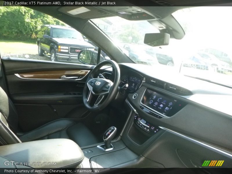 Stellar Black Metallic / Jet Black 2017 Cadillac XT5 Platinum AWD