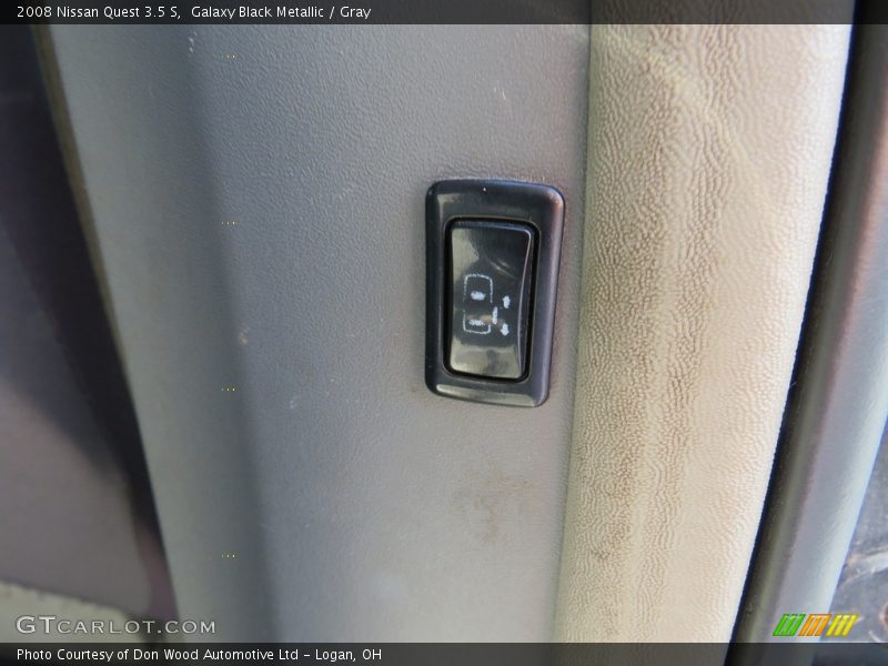 Galaxy Black Metallic / Gray 2008 Nissan Quest 3.5 S