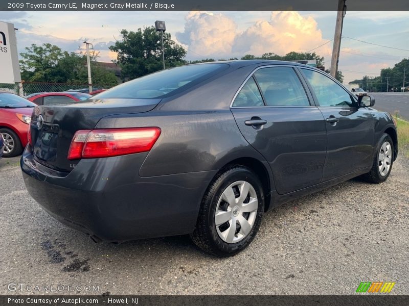 Magnetic Gray Metallic / Bisque 2009 Toyota Camry LE