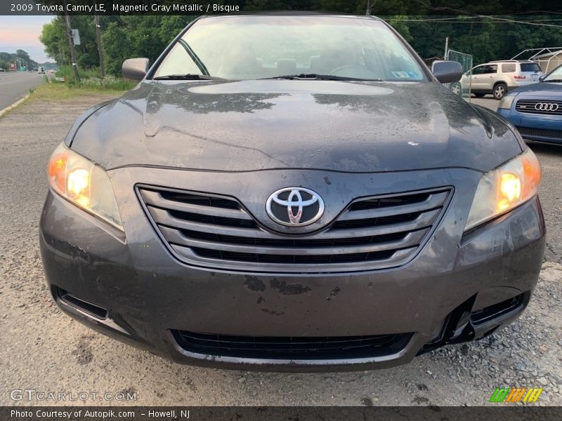 Magnetic Gray Metallic / Bisque 2009 Toyota Camry LE