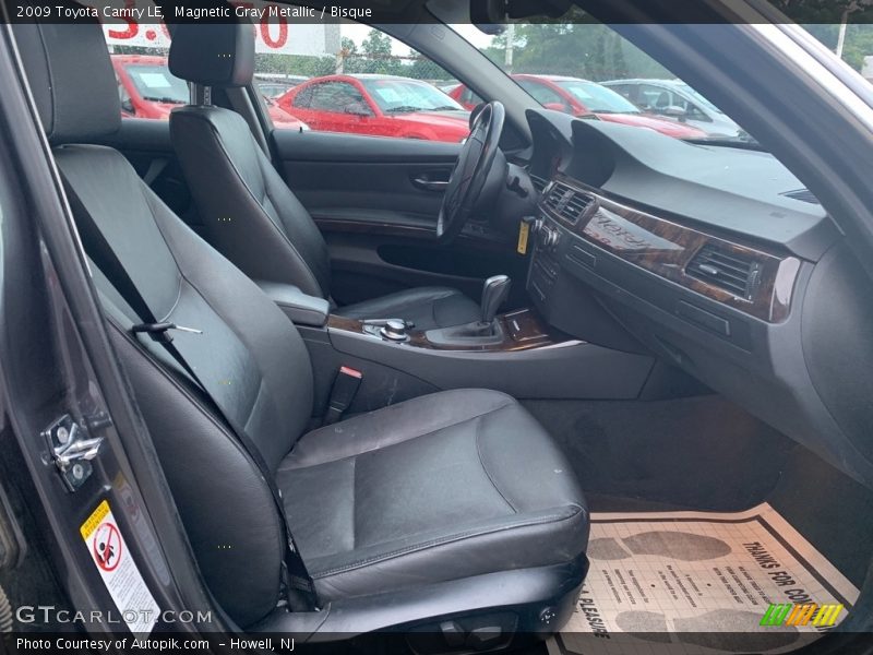 Magnetic Gray Metallic / Bisque 2009 Toyota Camry LE