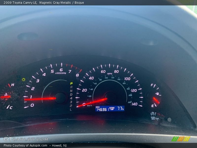 Magnetic Gray Metallic / Bisque 2009 Toyota Camry LE