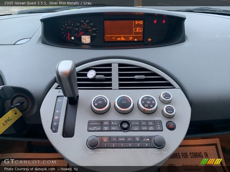 Silver Mist Metallic / Gray 2005 Nissan Quest 3.5 S