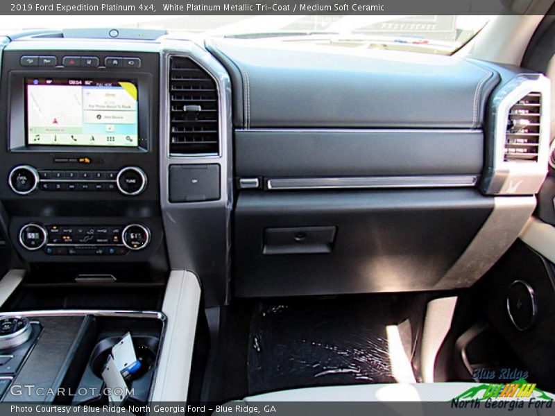 White Platinum Metallic Tri-Coat / Medium Soft Ceramic 2019 Ford Expedition Platinum 4x4