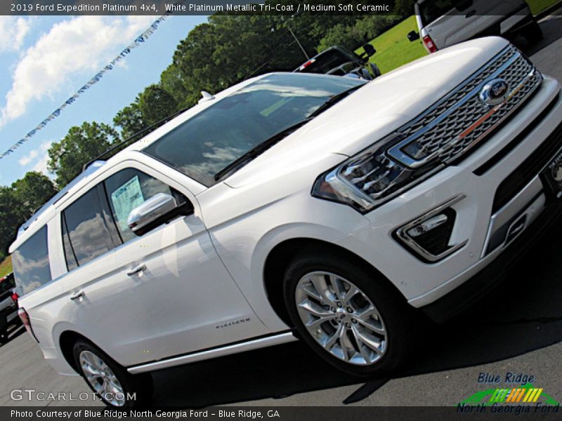 White Platinum Metallic Tri-Coat / Medium Soft Ceramic 2019 Ford Expedition Platinum 4x4