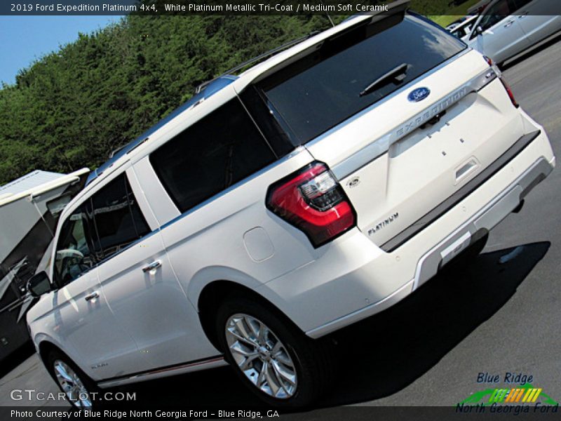 White Platinum Metallic Tri-Coat / Medium Soft Ceramic 2019 Ford Expedition Platinum 4x4