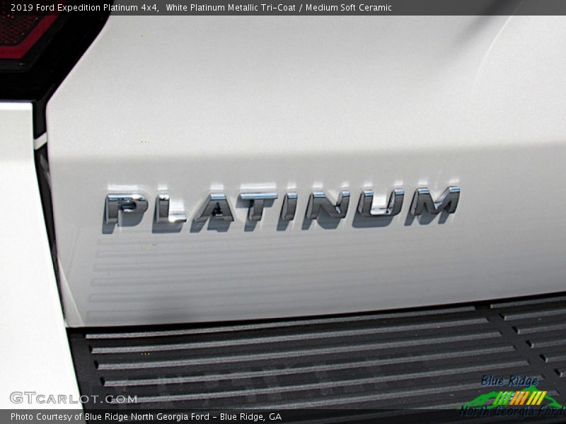 White Platinum Metallic Tri-Coat / Medium Soft Ceramic 2019 Ford Expedition Platinum 4x4