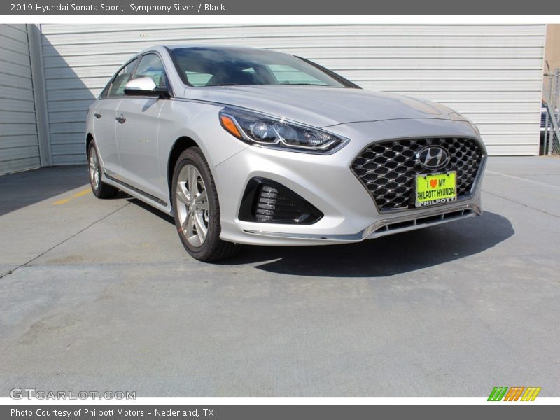 Symphony Silver / Black 2019 Hyundai Sonata Sport