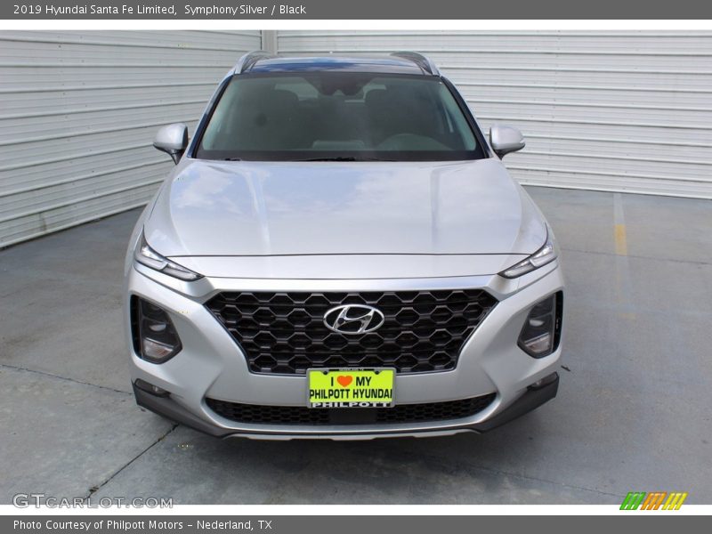 Symphony Silver / Black 2019 Hyundai Santa Fe Limited