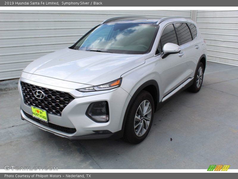 Symphony Silver / Black 2019 Hyundai Santa Fe Limited