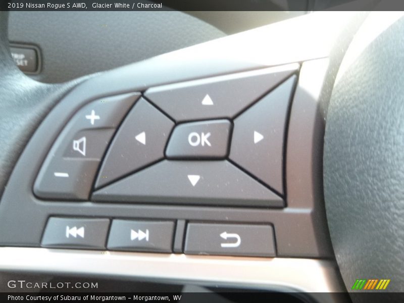Glacier White / Charcoal 2019 Nissan Rogue S AWD