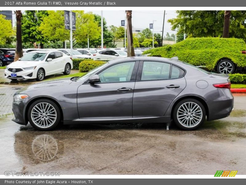 Vesuvio Gray Metallic / Black 2017 Alfa Romeo Giulia Ti RWD