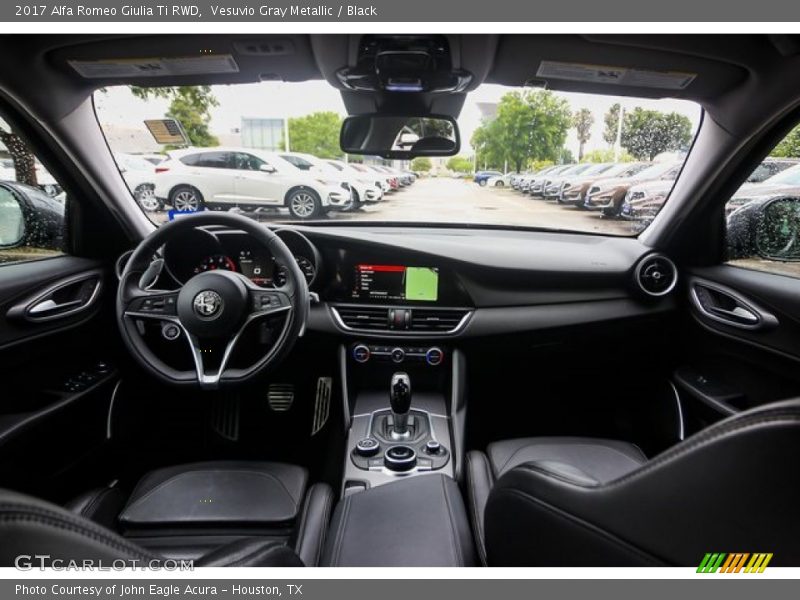 Vesuvio Gray Metallic / Black 2017 Alfa Romeo Giulia Ti RWD