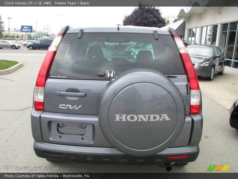 Pewter Pearl / Black 2006 Honda CR-V SE 4WD