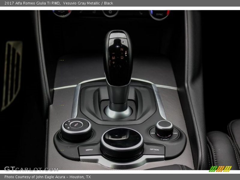 Vesuvio Gray Metallic / Black 2017 Alfa Romeo Giulia Ti RWD