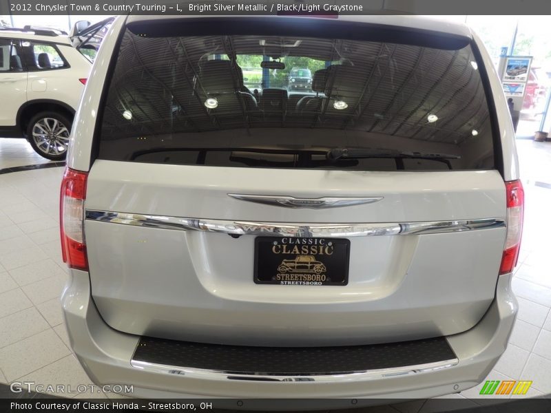 Bright Silver Metallic / Black/Light Graystone 2012 Chrysler Town & Country Touring - L