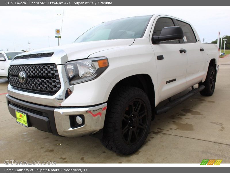 Super White / Graphite 2019 Toyota Tundra SR5 CrewMax 4x4