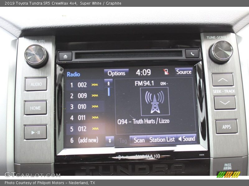 Super White / Graphite 2019 Toyota Tundra SR5 CrewMax 4x4