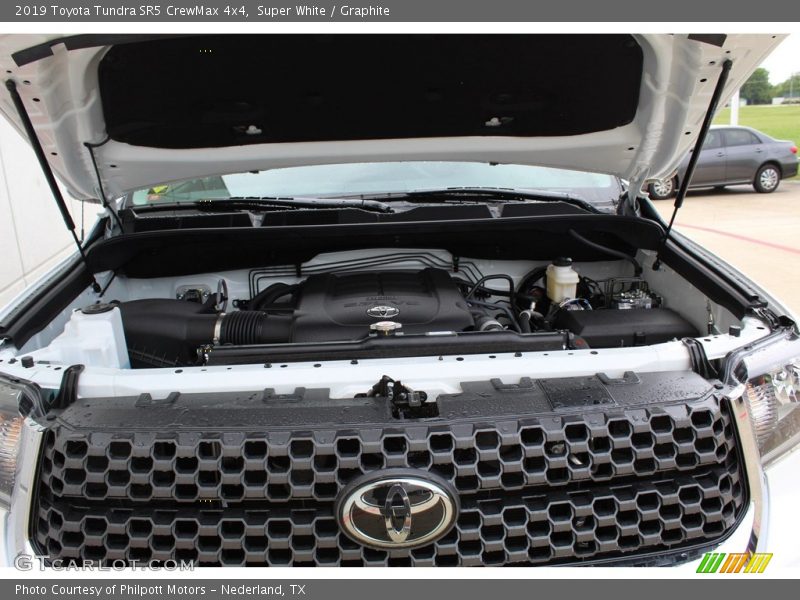 Super White / Graphite 2019 Toyota Tundra SR5 CrewMax 4x4