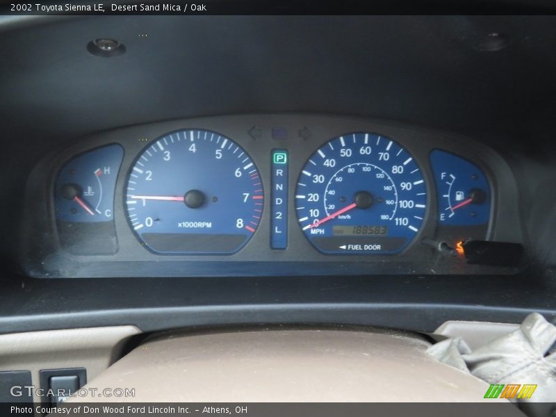 Desert Sand Mica / Oak 2002 Toyota Sienna LE