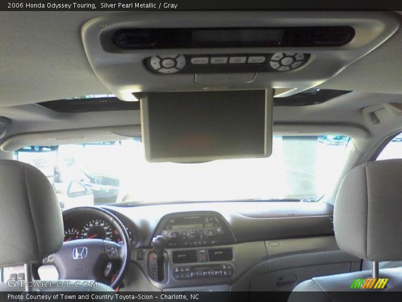 Silver Pearl Metallic / Gray 2006 Honda Odyssey Touring