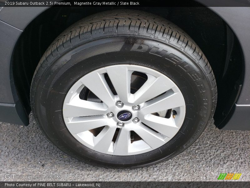 Magnetite Gray Metallic / Slate Black 2019 Subaru Outback 2.5i Premium