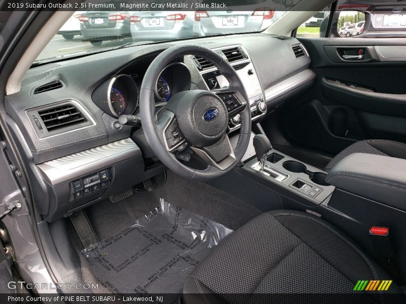 Magnetite Gray Metallic / Slate Black 2019 Subaru Outback 2.5i Premium