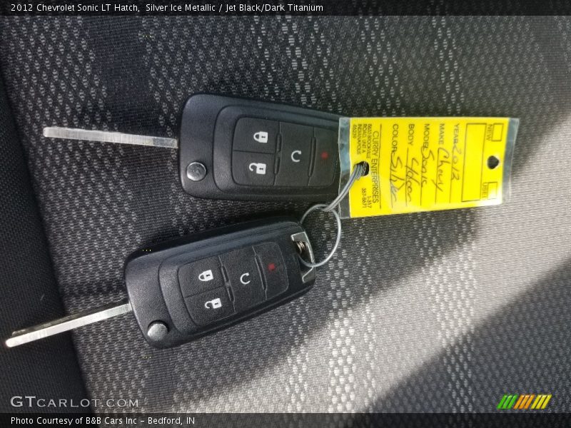 Silver Ice Metallic / Jet Black/Dark Titanium 2012 Chevrolet Sonic LT Hatch