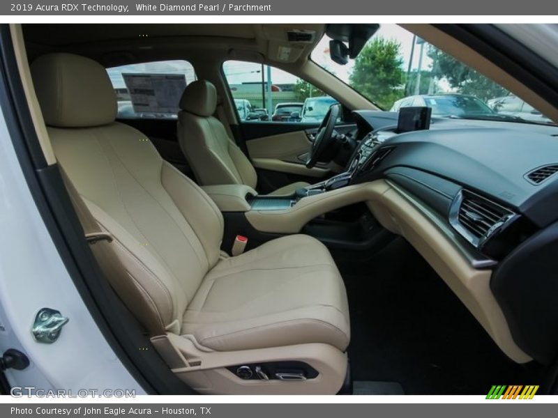 White Diamond Pearl / Parchment 2019 Acura RDX Technology