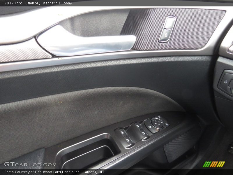 Magnetic / Ebony 2017 Ford Fusion SE