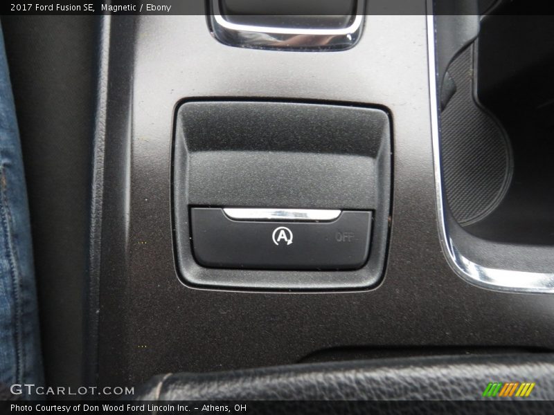 Magnetic / Ebony 2017 Ford Fusion SE