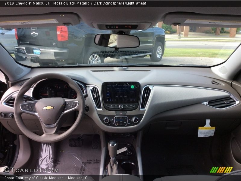 Mosaic Black Metallic / Dark Atmosphere/Light Wheat 2019 Chevrolet Malibu LT
