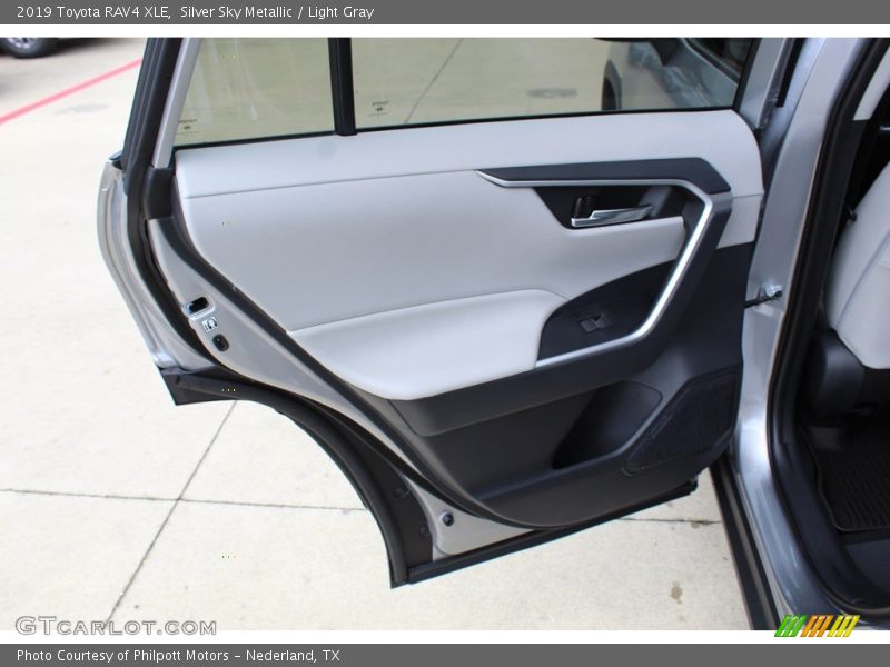 Silver Sky Metallic / Light Gray 2019 Toyota RAV4 XLE