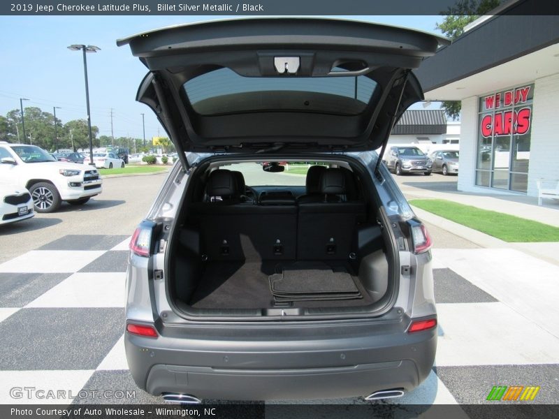 Billet Silver Metallic / Black 2019 Jeep Cherokee Latitude Plus