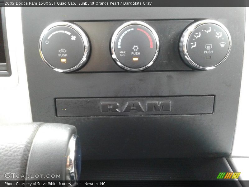 Sunburst Orange Pearl / Dark Slate Gray 2009 Dodge Ram 1500 SLT Quad Cab