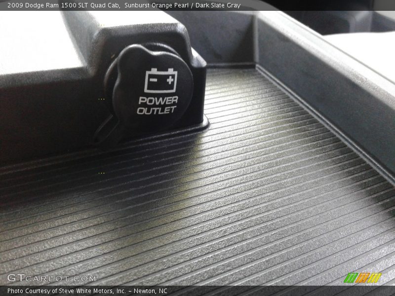 Sunburst Orange Pearl / Dark Slate Gray 2009 Dodge Ram 1500 SLT Quad Cab
