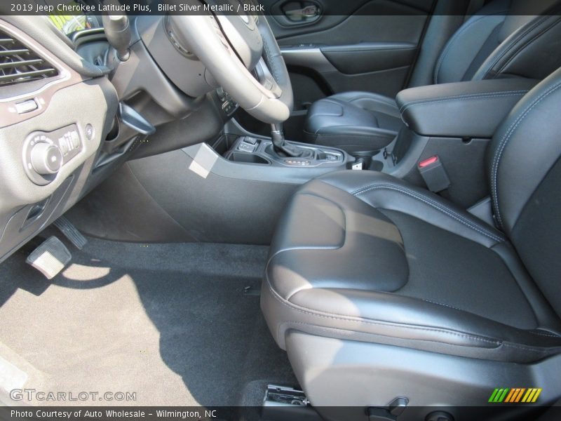Billet Silver Metallic / Black 2019 Jeep Cherokee Latitude Plus