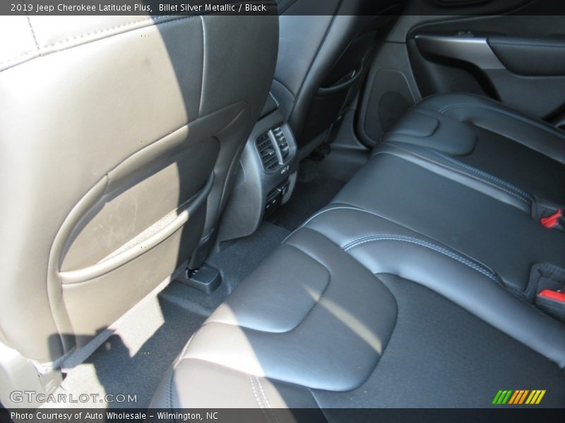 Billet Silver Metallic / Black 2019 Jeep Cherokee Latitude Plus