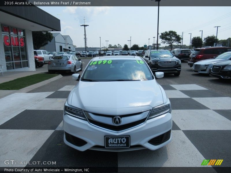 Bellanova White Pearl / Parchment 2016 Acura ILX