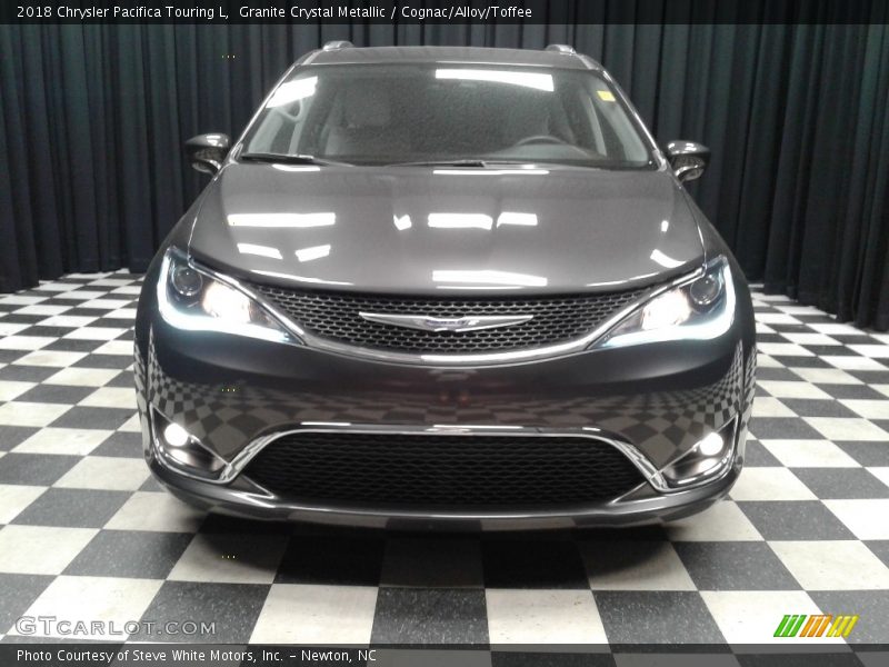 Granite Crystal Metallic / Cognac/Alloy/Toffee 2018 Chrysler Pacifica Touring L