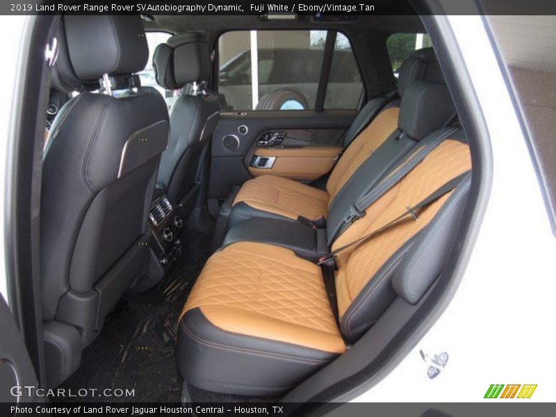 Rear Seat of 2019 Range Rover SVAutobiography Dynamic