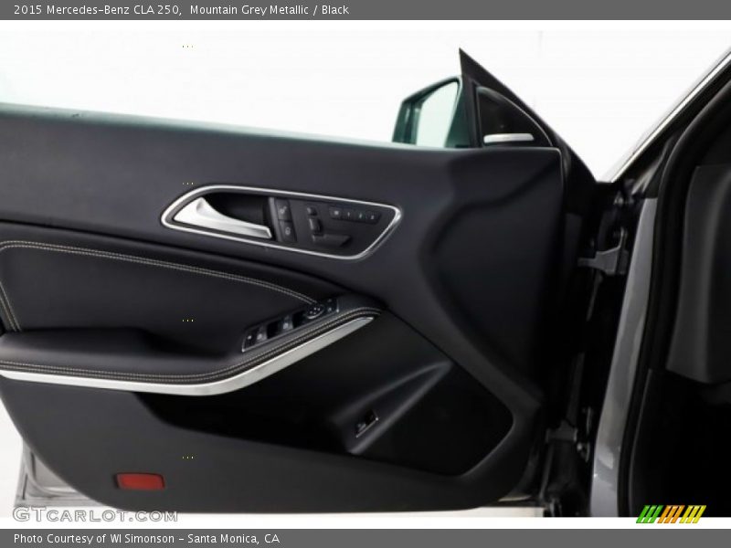 Mountain Grey Metallic / Black 2015 Mercedes-Benz CLA 250