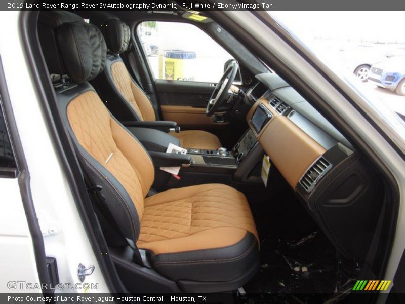 Front Seat of 2019 Range Rover SVAutobiography Dynamic