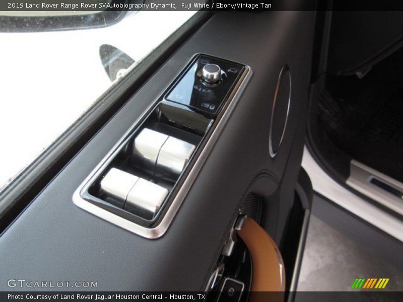 Fuji White / Ebony/Vintage Tan 2019 Land Rover Range Rover SVAutobiography Dynamic