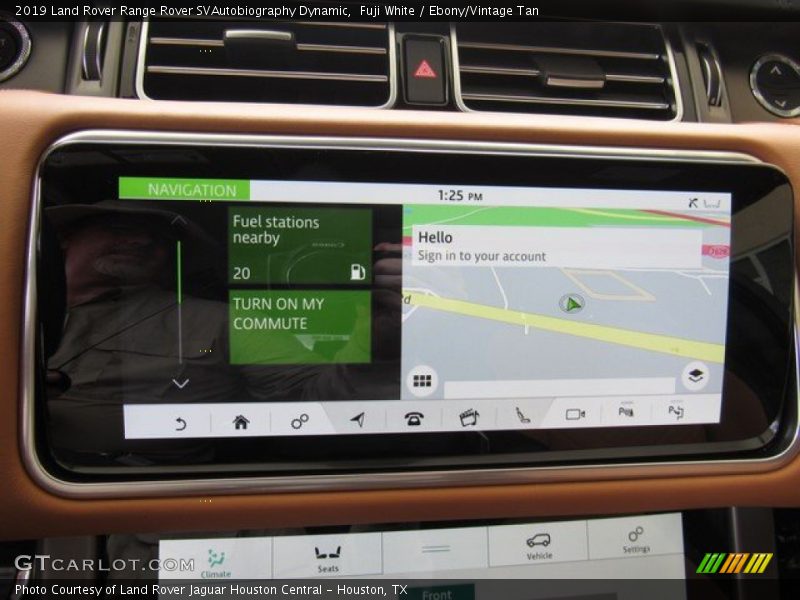 Fuji White / Ebony/Vintage Tan 2019 Land Rover Range Rover SVAutobiography Dynamic
