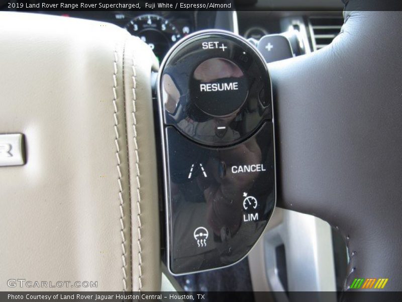 Fuji White / Espresso/Almond 2019 Land Rover Range Rover Supercharged