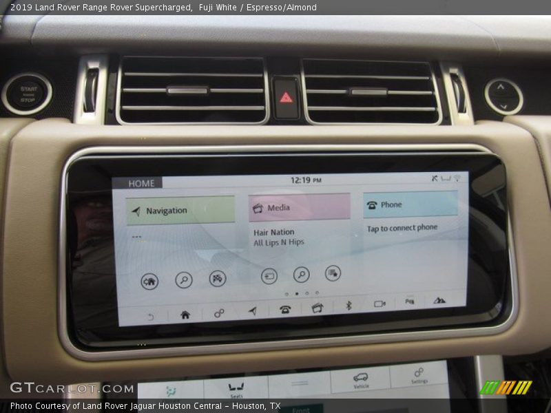 Fuji White / Espresso/Almond 2019 Land Rover Range Rover Supercharged